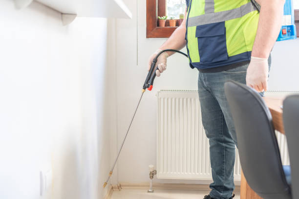 Best Pest Control Treatment  in Shorewood, WI